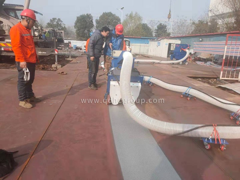 路面拋丸機(jī)清理鋼板 路面拋丸機(jī)清理鋼板